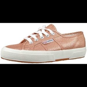 Rose gold Supergas!